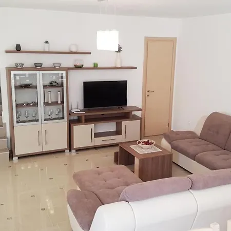 Casa vacanze Marisol Mit Garten- Grill Und Terrasse By Interhome Banjole